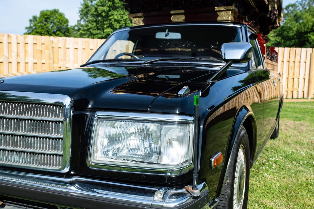 1994 Toyota Century 1st Gen - Image 19 of 31