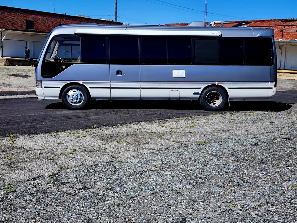 1994 Toyota Coaster 3rd Gen - Image 13 of 31