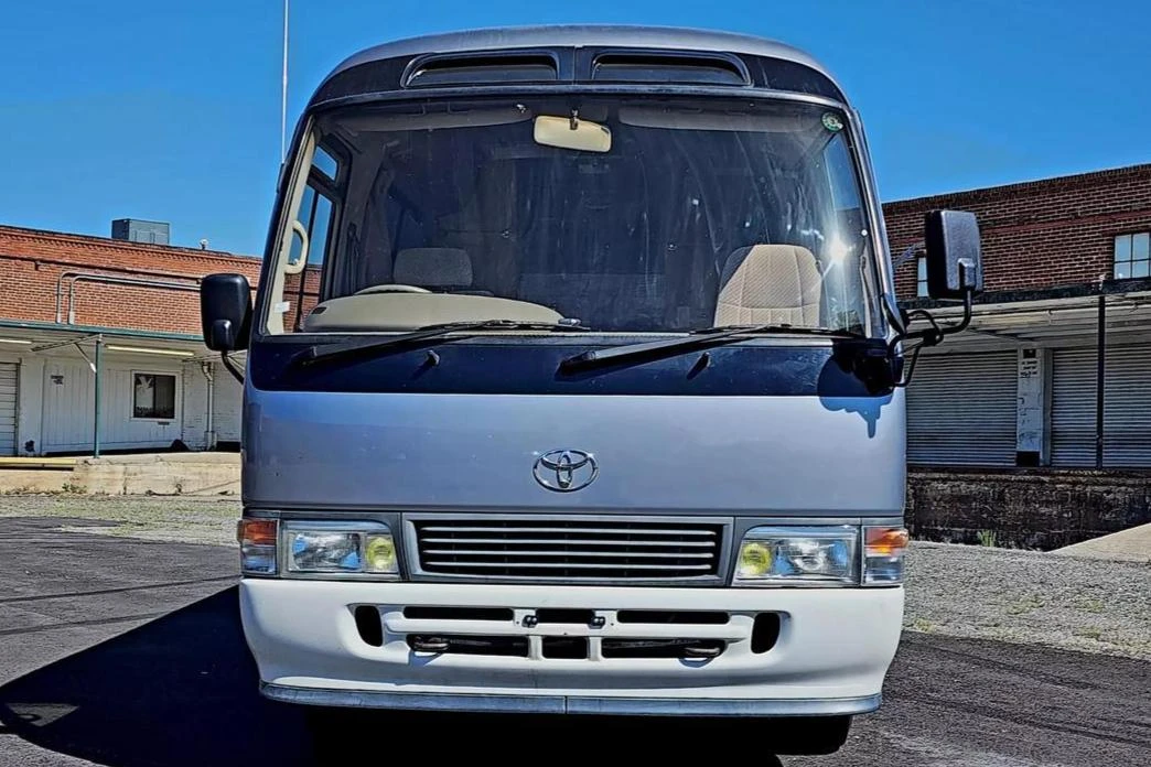 1994 Toyota Coaster 3rd Gen - Image 2 of 31
