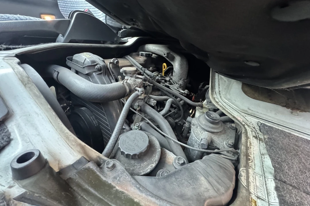 1994 Toyota HiAce 4th Gen - Image 6 of 7