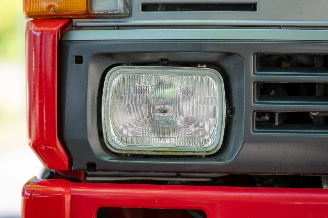 1994 Toyota HiAce 4th Gen - Image 18 of 31