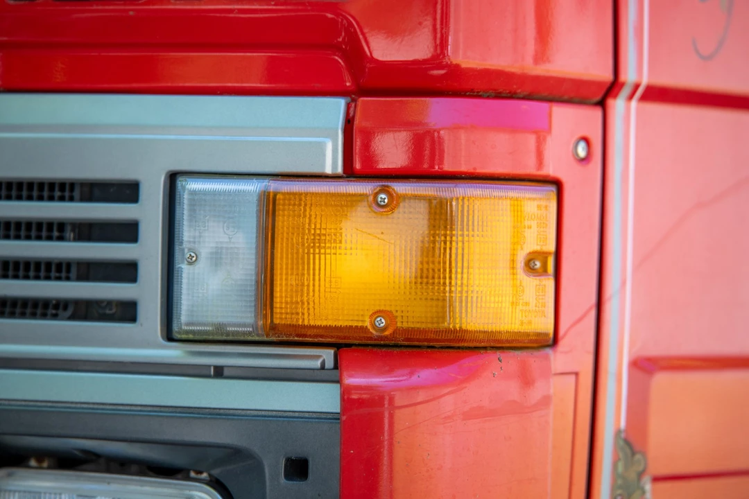 1994 Toyota HiAce 4th Gen - Image 25 of 31