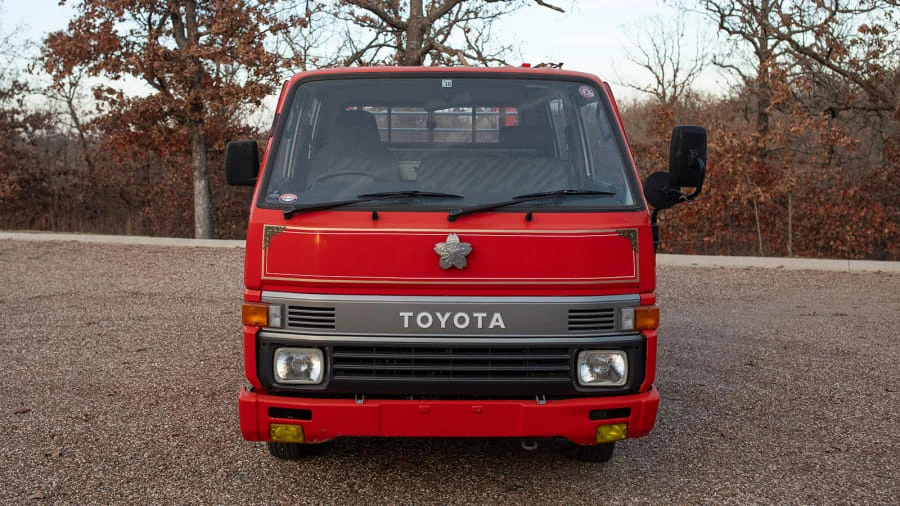 1994 Toyota HiAce 4th Gen - Image 4 of 31