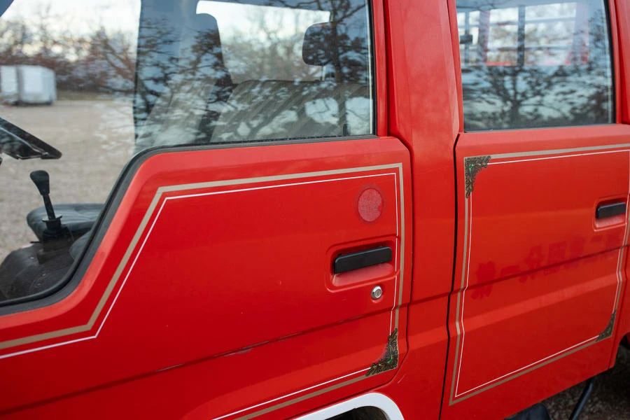1994 Toyota HiAce 4th Gen - Image 13 of 31