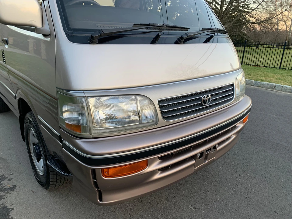 1994 Toyota HiAce 4th Gen - Image 20 of 31