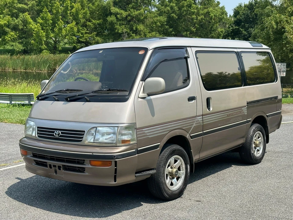 1994 Toyota HiAce 3rd Gen - Image 14 of 31