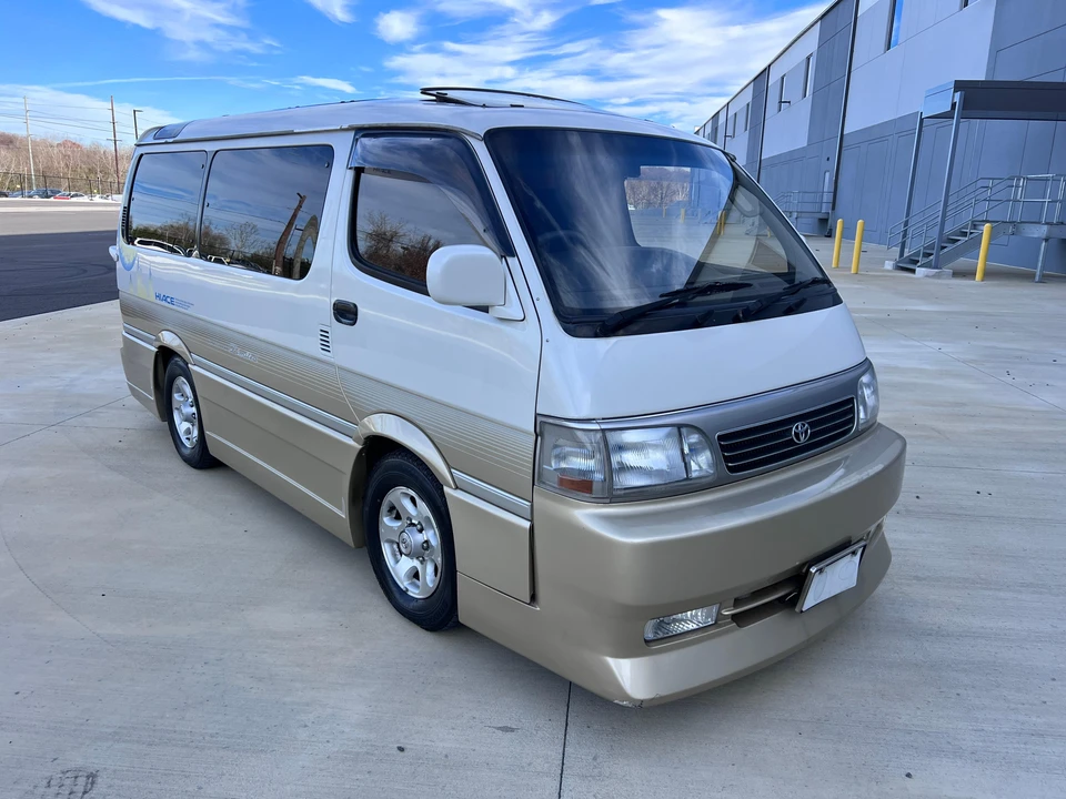 1994 Toyota HiAce 4th Gen - Image 19 of 26
