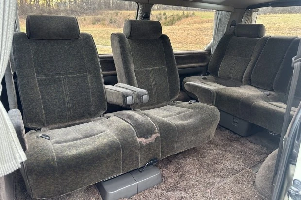 1994 Toyota HiAce 4th Gen - Image 6 of 8
