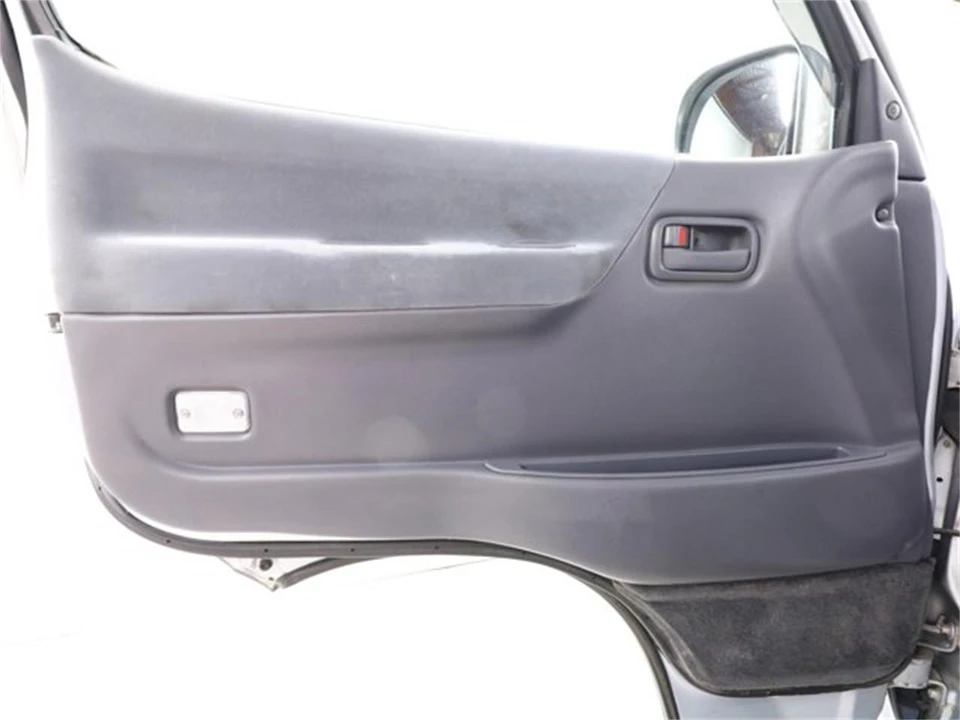 1994 Toyota HiAce 4th Gen - Image 19 of 31