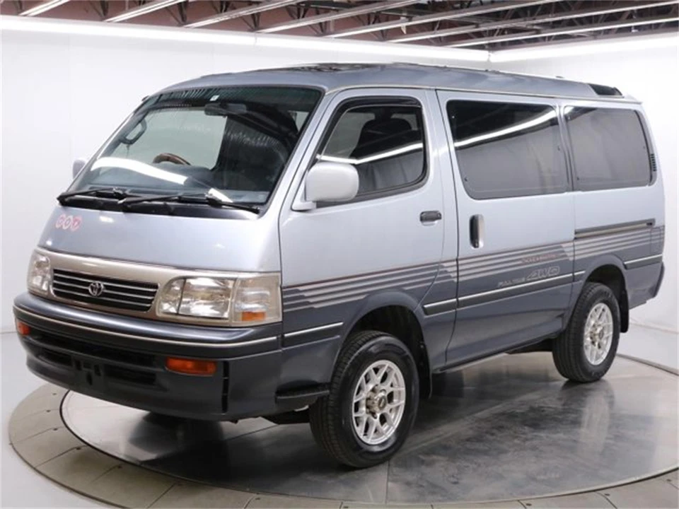 1994 Toyota HiAce 4th Gen - Image 2 of 31