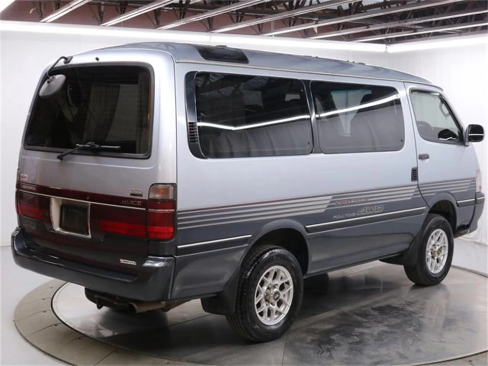 1994 Toyota HiAce 4th Gen - Image 7 of 31