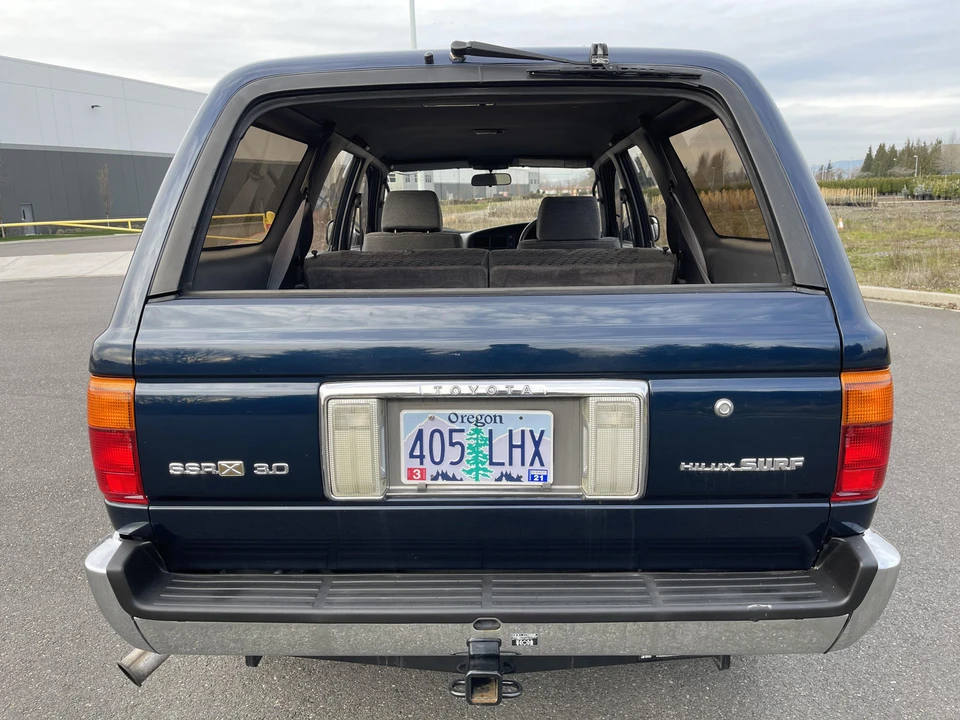 1994 Toyota Hilux 5th Gen - Image 12 of 31