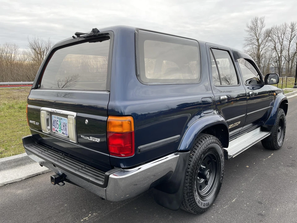 1994 Toyota Hilux 5th Gen - Image 5 of 31