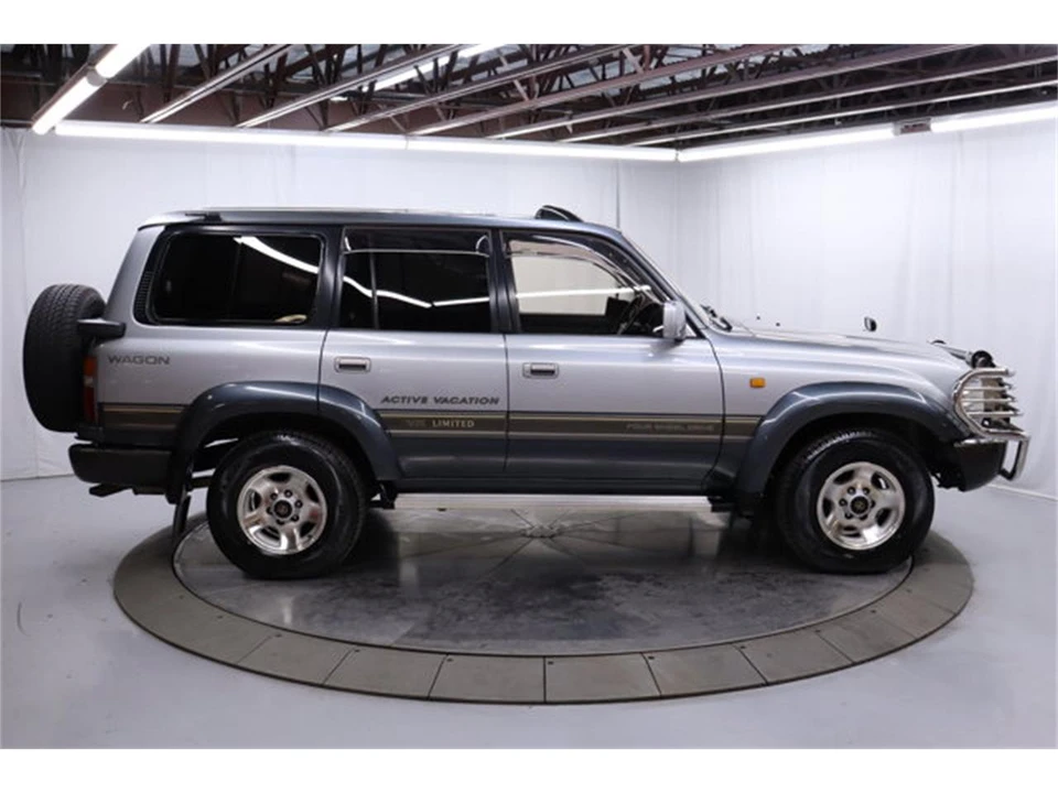 1994 Toyota J80 Land Cruiser - Image 8 of 31