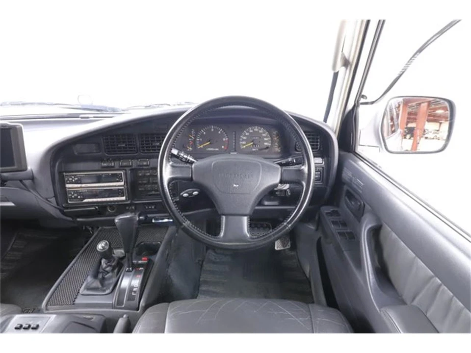 1994 Toyota J80 Land Cruiser - Image 10 of 31