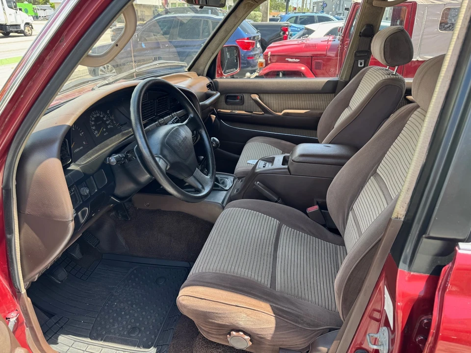 1994 Toyota J80 Land Cruiser - Image 3 of 21