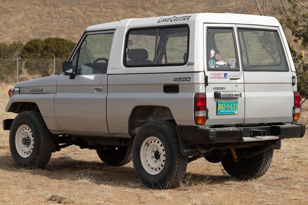 1994 Toyota J70 Land Cruiser - Image 4 of 31
