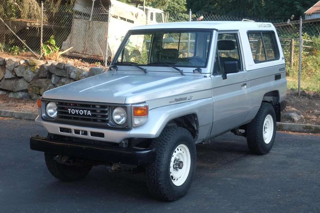 1994 Toyota J70 Land Cruiser - Image 3 of 31