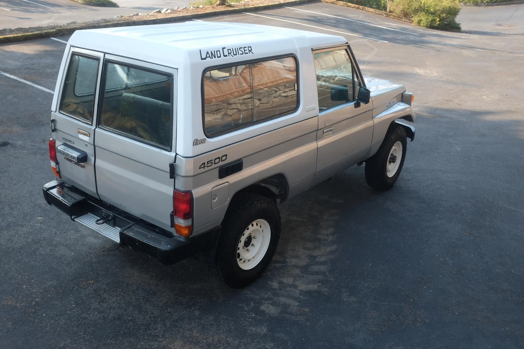1994 Toyota J70 Land Cruiser - Image 7 of 31