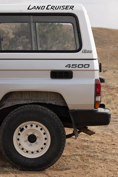 1994 Toyota J70 Land Cruiser - Image 24 of 31