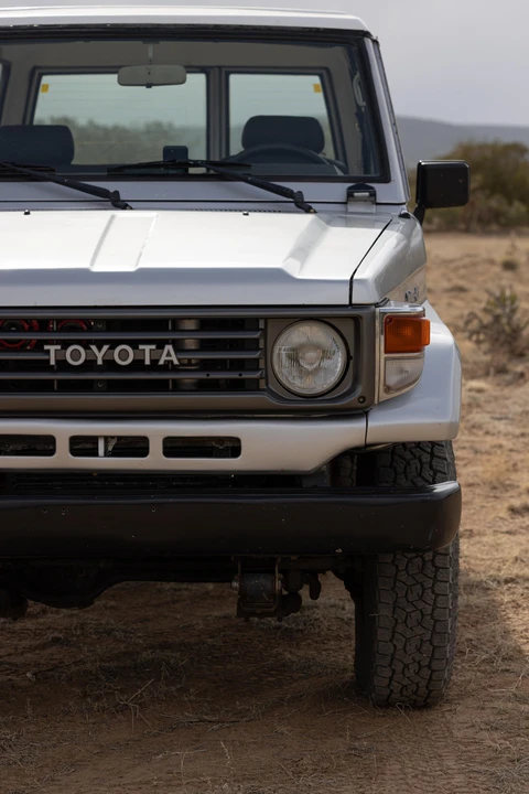 1994 Toyota J70 Land Cruiser - Image 17 of 31