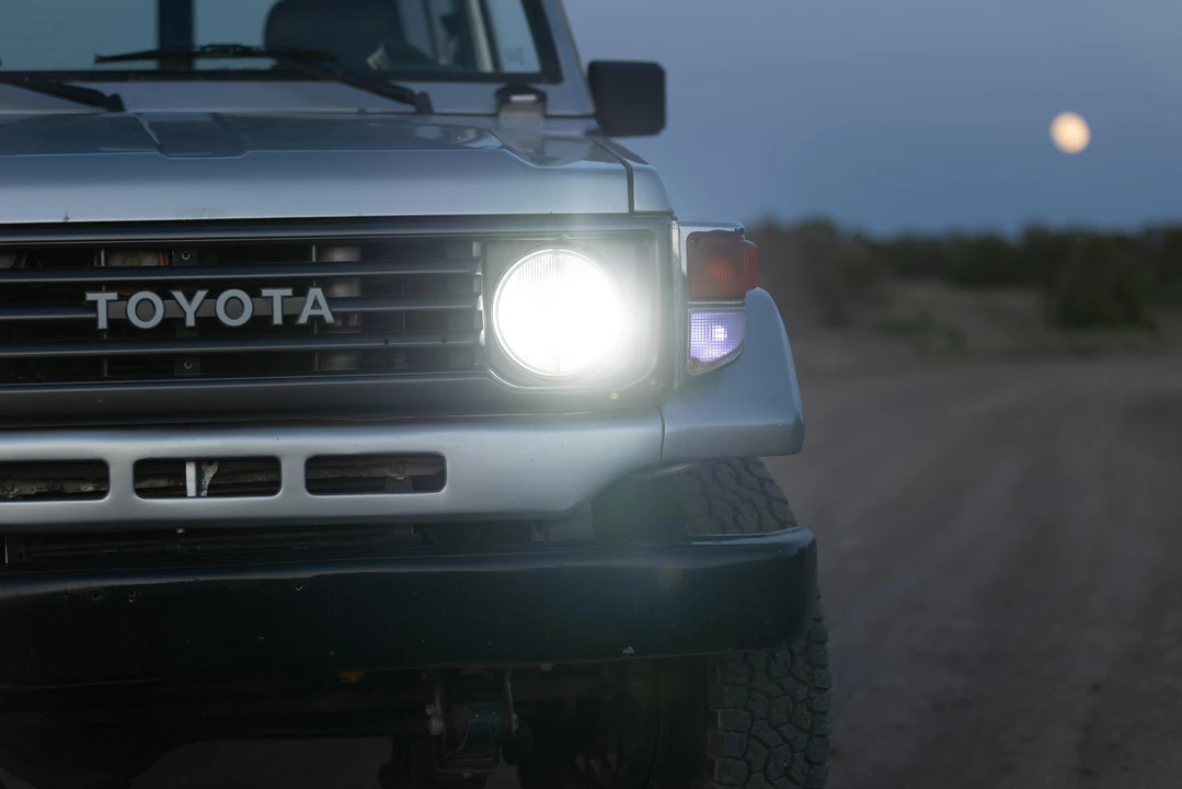 1994 Toyota J70 Land Cruiser - Image 18 of 31