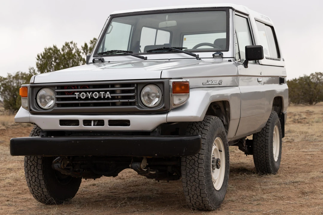 1994 Toyota J70 Land Cruiser - Image 6 of 31