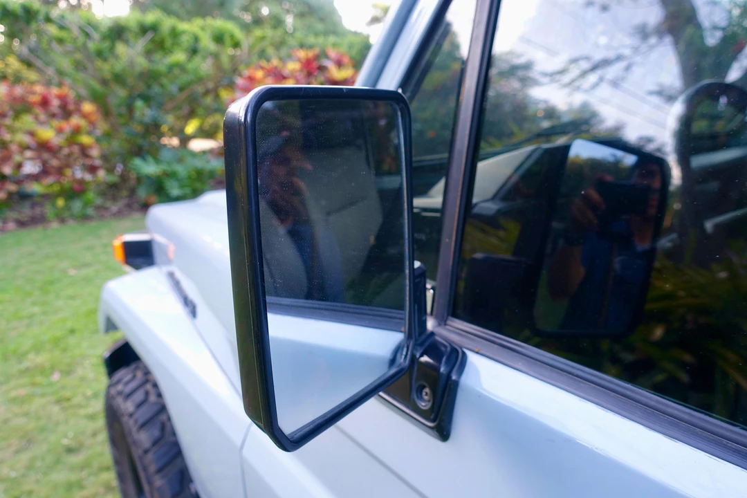 1994 Toyota J70 Land Cruiser - Image 26 of 31