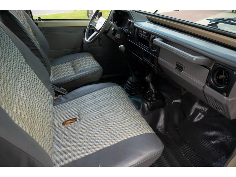 1994 Toyota J80 Land Cruiser - Image 6 of 11