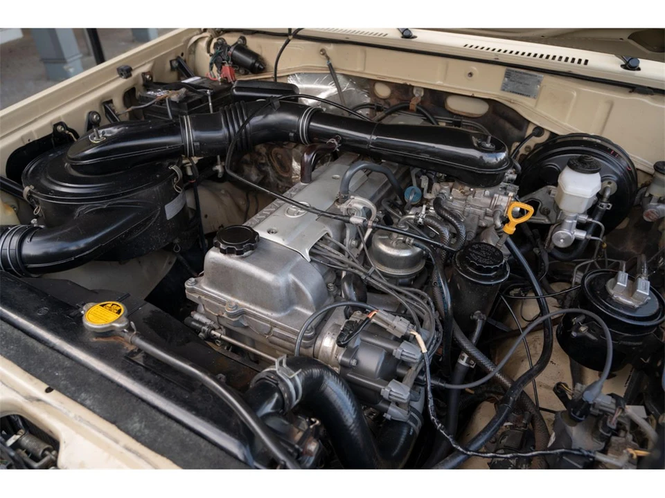 1994 Toyota J80 Land Cruiser - Image 9 of 11