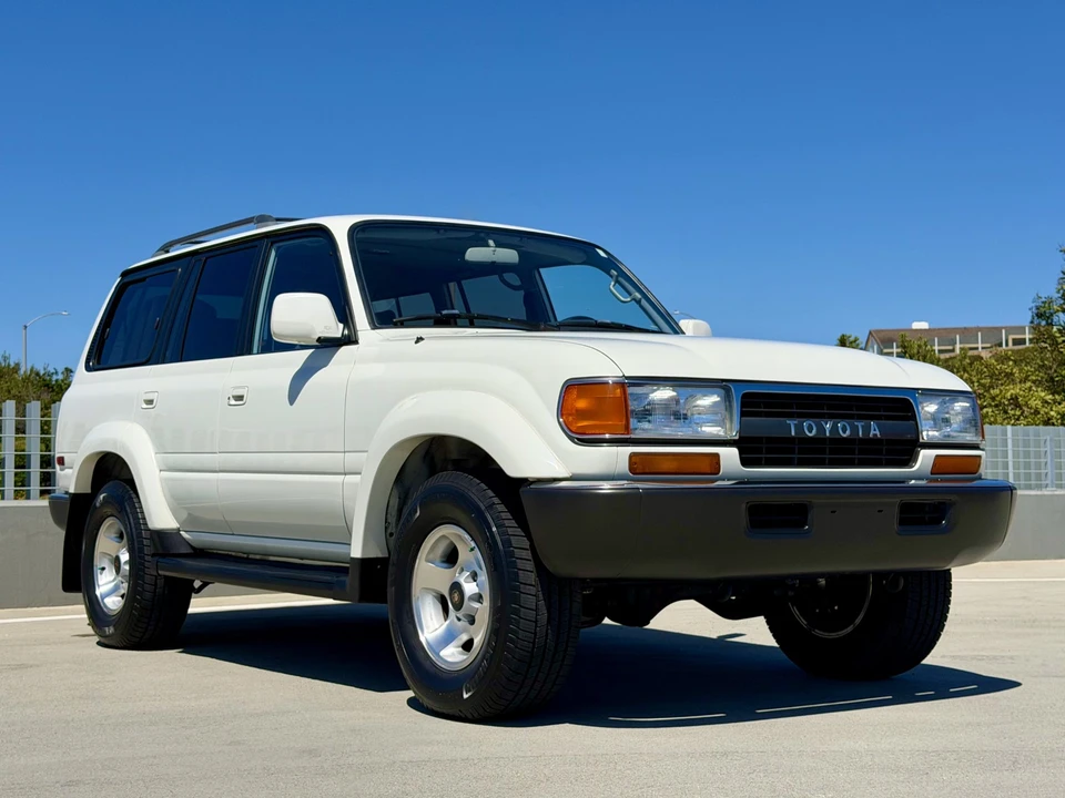 1994 Toyota J80 Land Cruiser - Image 8 of 31