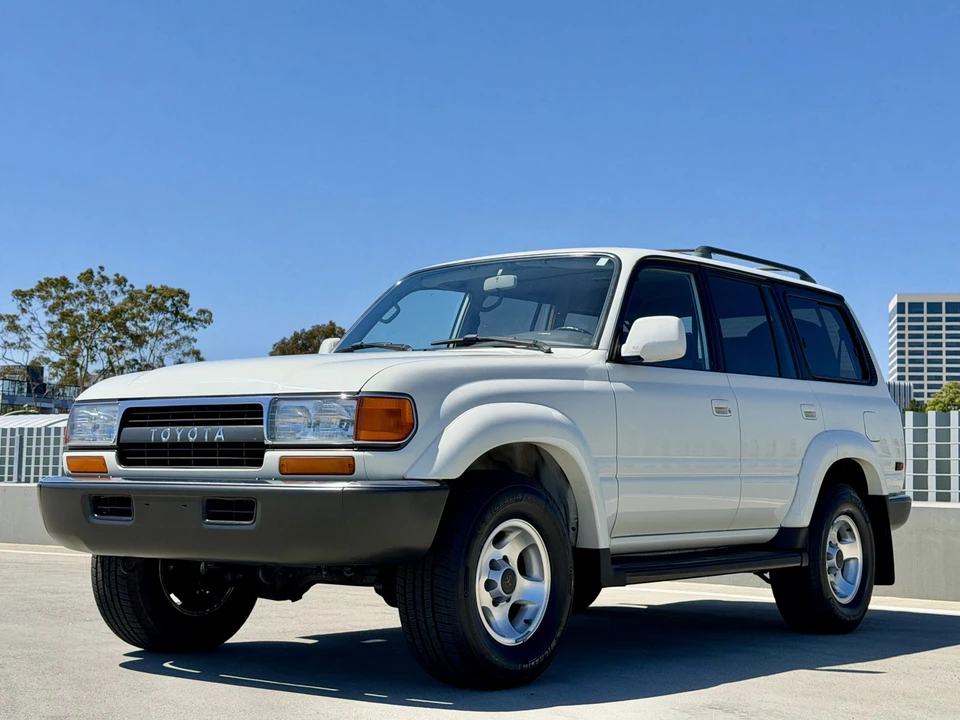 1994 Toyota J80 Land Cruiser - Image 3 of 31