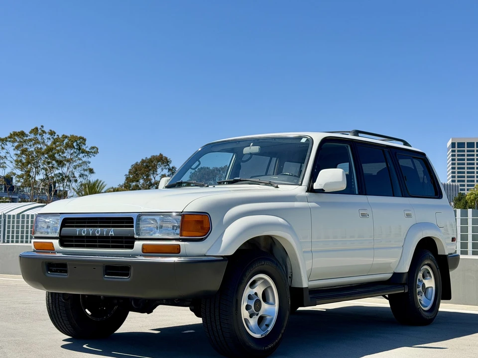 1994 Toyota J80 Land Cruiser - Image 4 of 31