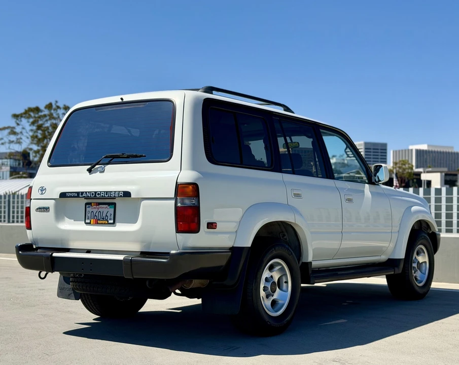 1994 Toyota J80 Land Cruiser - Image 19 of 31