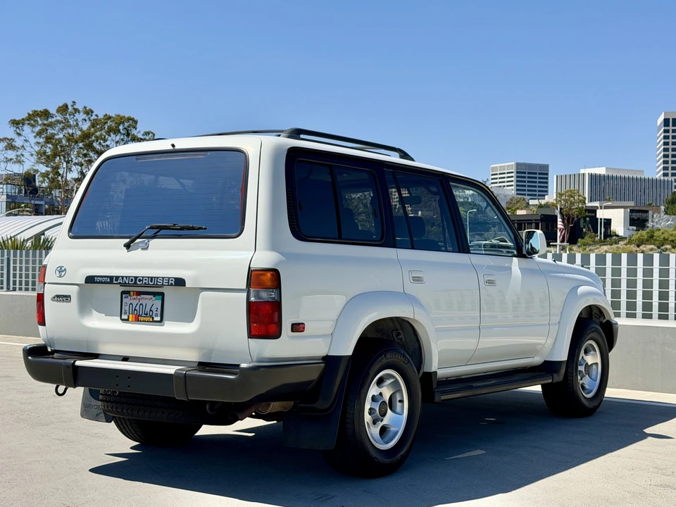 1994 Toyota J80 Land Cruiser - Image 23 of 31