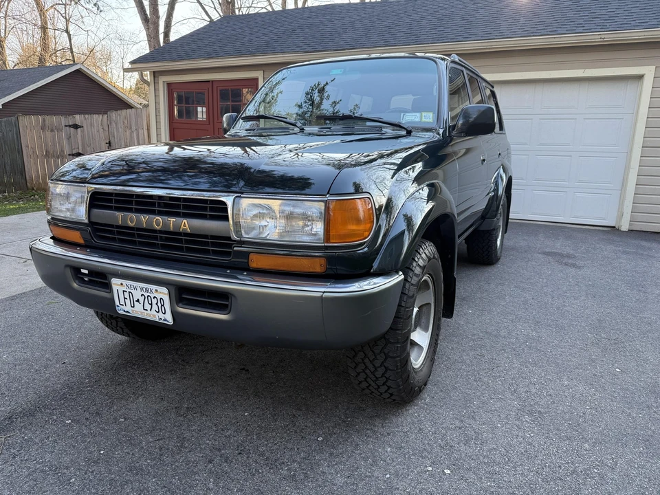 1994 Toyota J80 Land Cruiser - Image 9 of 31