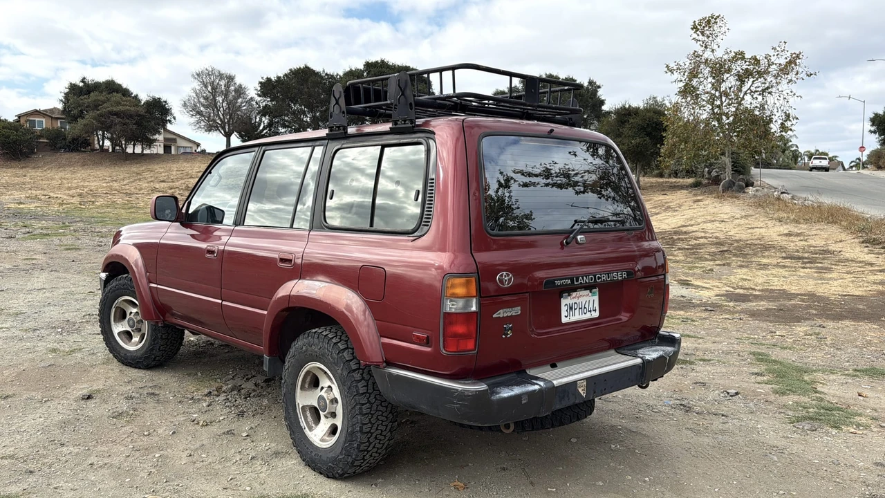 1994 Toyota J80 Land Cruiser - Image 9 of 31
