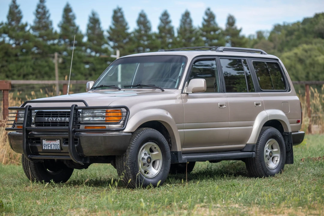 1994 Toyota J80 Land Cruiser - Image 2 of 31