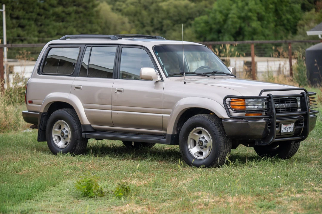 1994 Toyota J80 Land Cruiser - Image 5 of 31