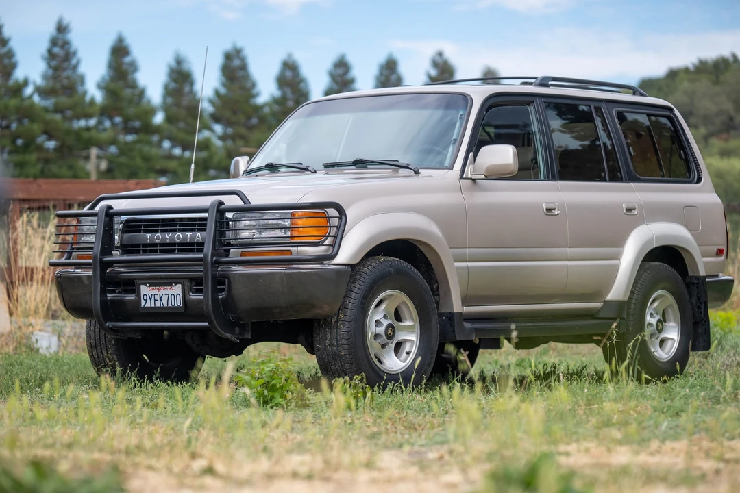 1994 Toyota J80 Land Cruiser - Image 3 of 31