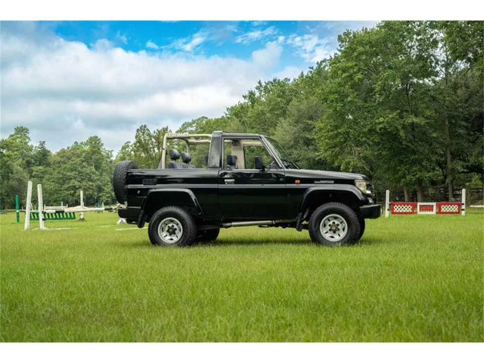 1994 Toyota J80 Land Cruiser - Image 4 of 31