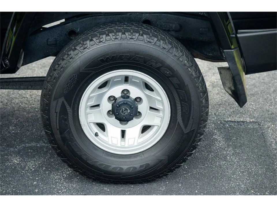 1994 Toyota J80 Land Cruiser - Image 25 of 31