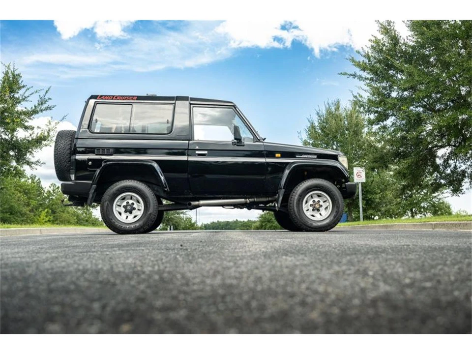 1994 Toyota J80 Land Cruiser - Image 9 of 31
