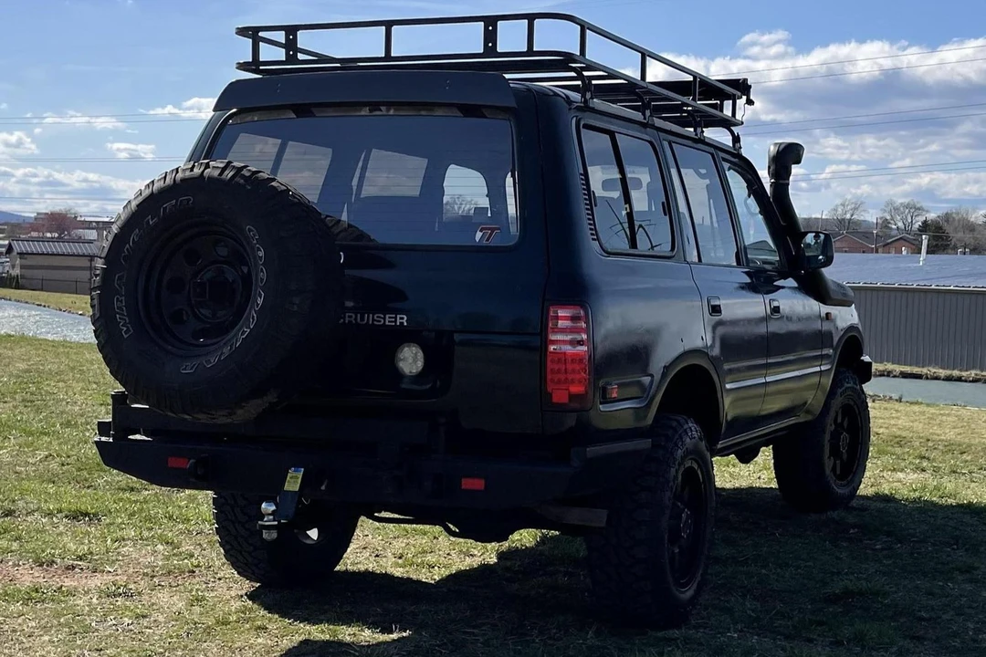 1994 Toyota J80 Land Cruiser - Image 5 of 31