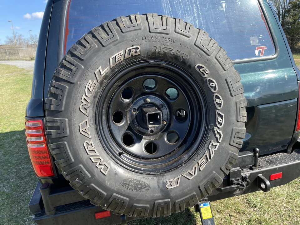 1994 Toyota J80 Land Cruiser - Image 13 of 31