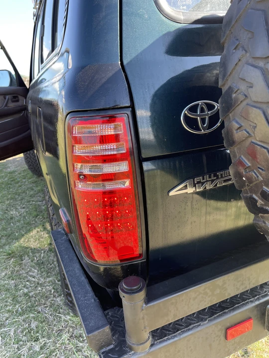 1994 Toyota J80 Land Cruiser - Image 11 of 31