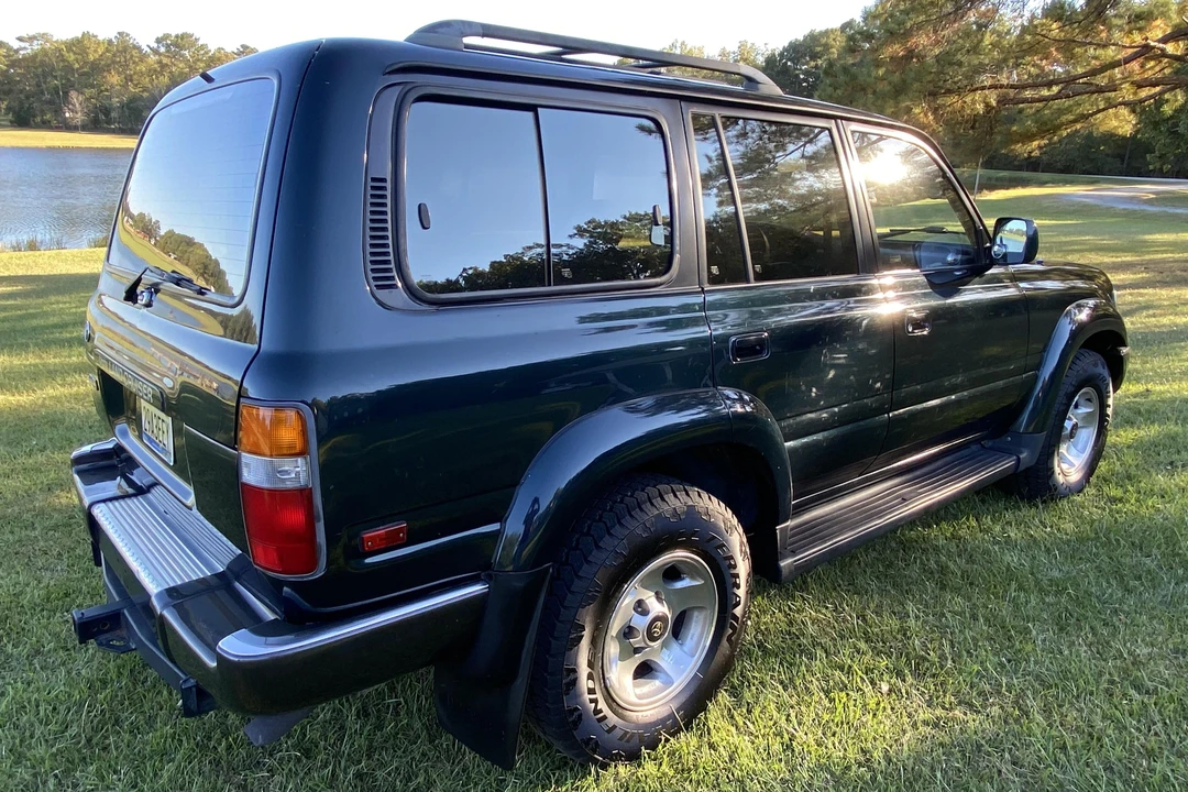 1994 Toyota J80 Land Cruiser - Image 9 of 11