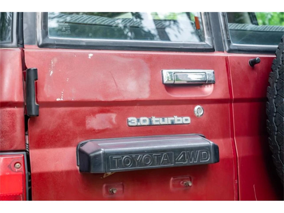 1994 Toyota J80 Land Cruiser - Image 18 of 22