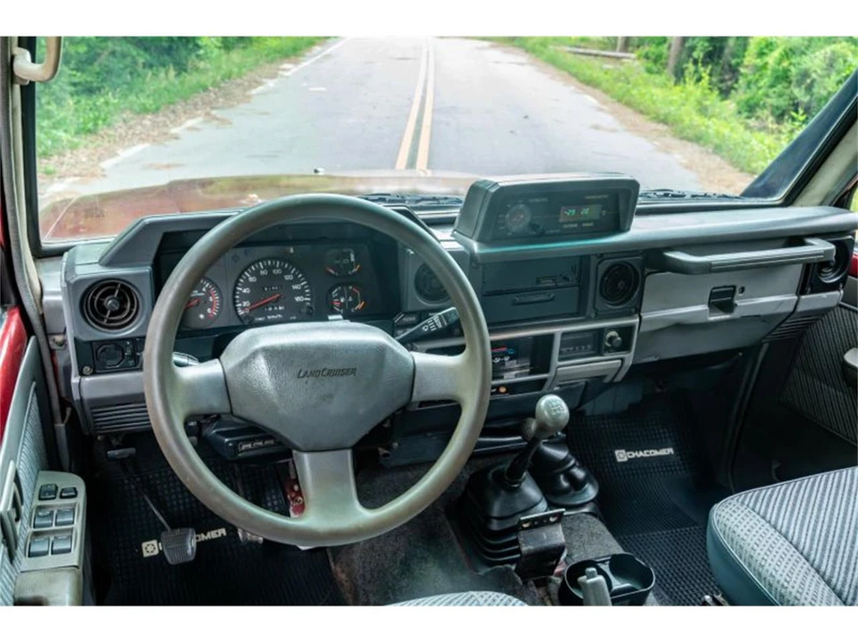 1994 Toyota J80 Land Cruiser - Image 15 of 22