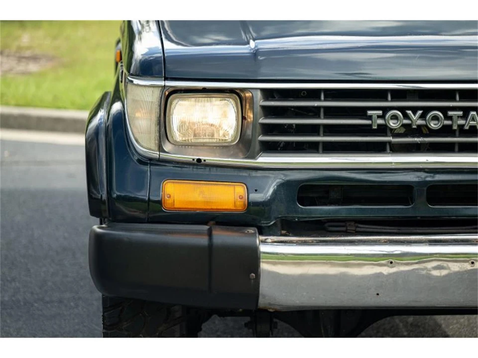 1994 Toyota J80 Land Cruiser - Image 21 of 31